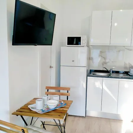 Sunny With Garden #1 *