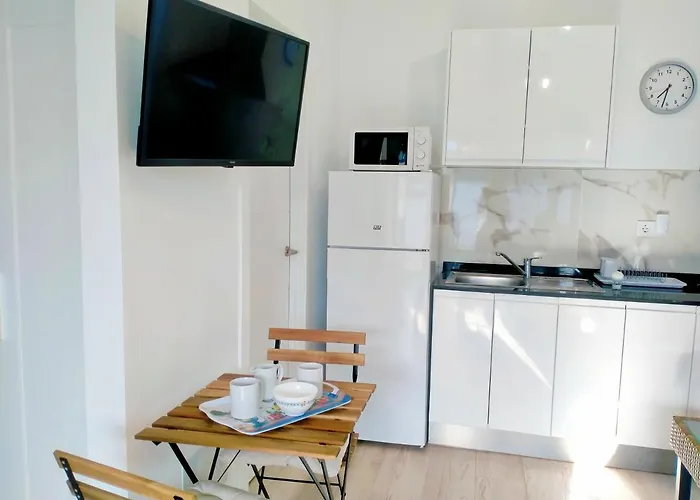 Sunny With Garden #1 *